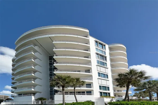 $25,000 | 455 Longboat Club Road, Unit PH1, Longboat Key, FL 34228