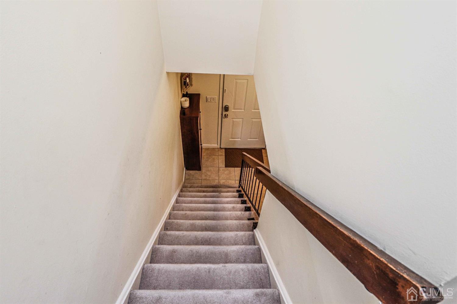 5702 Hana Road Edison, NJ 08817 - Photo 20 of 30 a view of entryway
