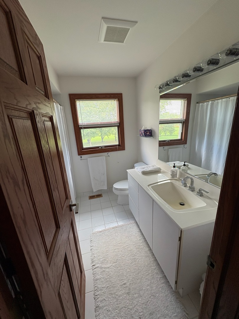 9937 West Kuse Road Frankfort, IL 60423 - Photo 9 of 25