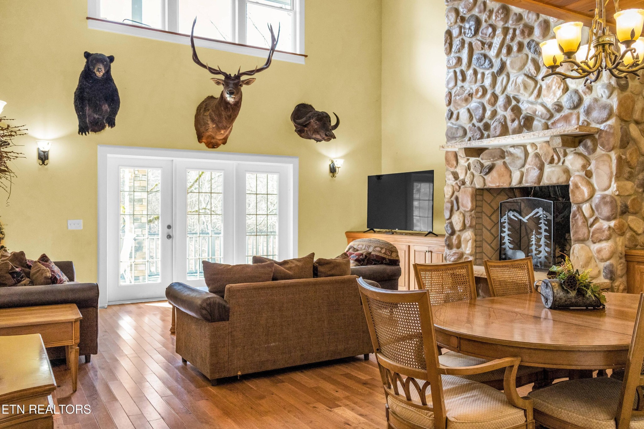 128 Rafter Road Tellico Plains, TN 37385 - Photo 6 of 39