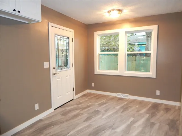 $239,500 | 5820 Northeast 60th Street, Kansas City, MO 64119