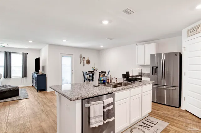 $305,000 | 5581 Galahad Trail, Milton, FL 32583