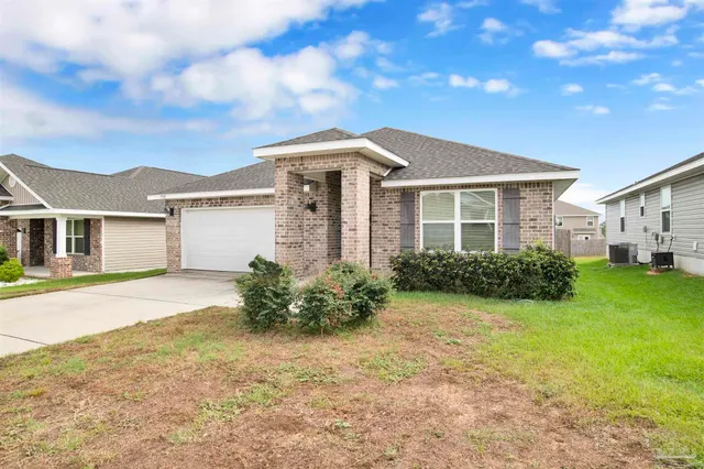 $305,000 | 5581 Galahad Trail, Milton, FL 32583