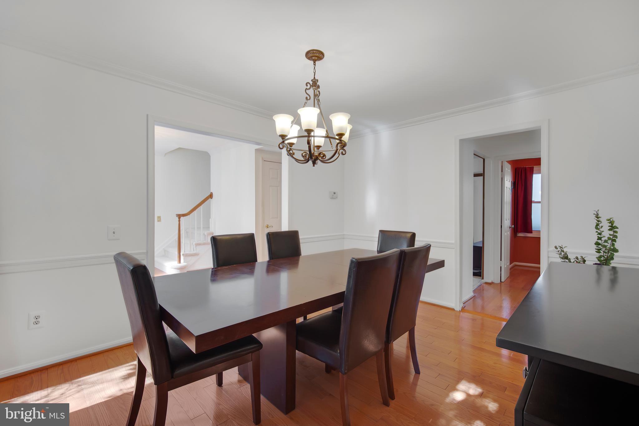 310 Opera Court Silver Spring, MD 20901 - Photo 17 of 48 FORMAL DINING ROOM