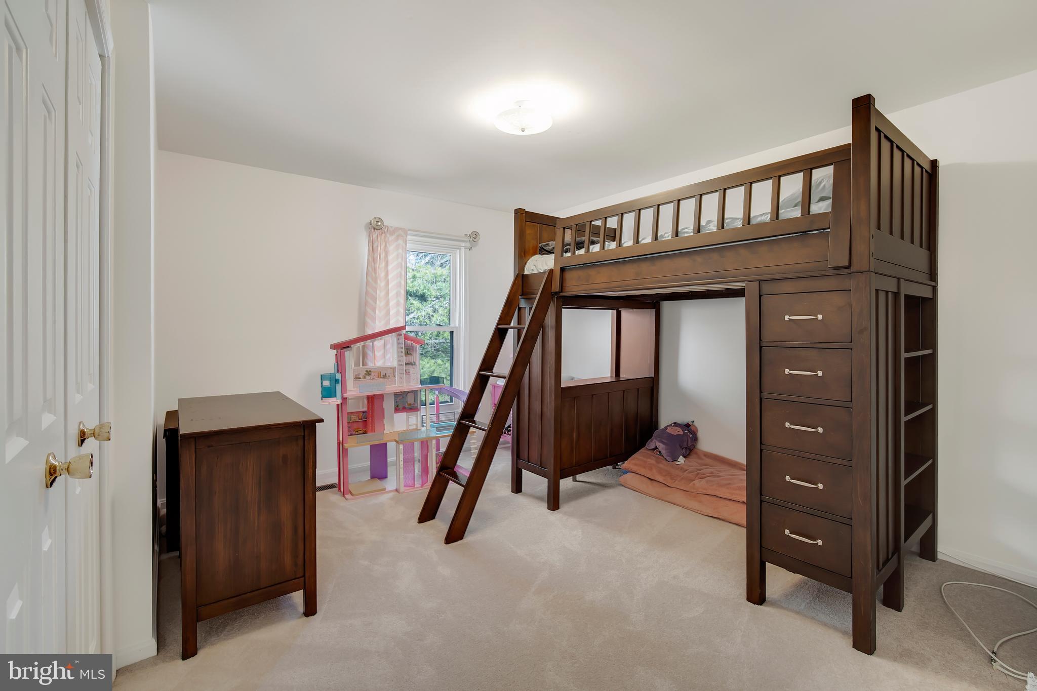 310 Opera Court Silver Spring, MD 20901 - Photo 29 of 48 2ND BEDROOM