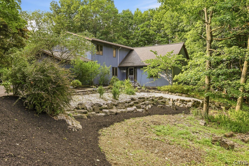 1000 Rail Fence Road Camillus, NY 13031 - Photo 1 of 47 Gallery Image 1