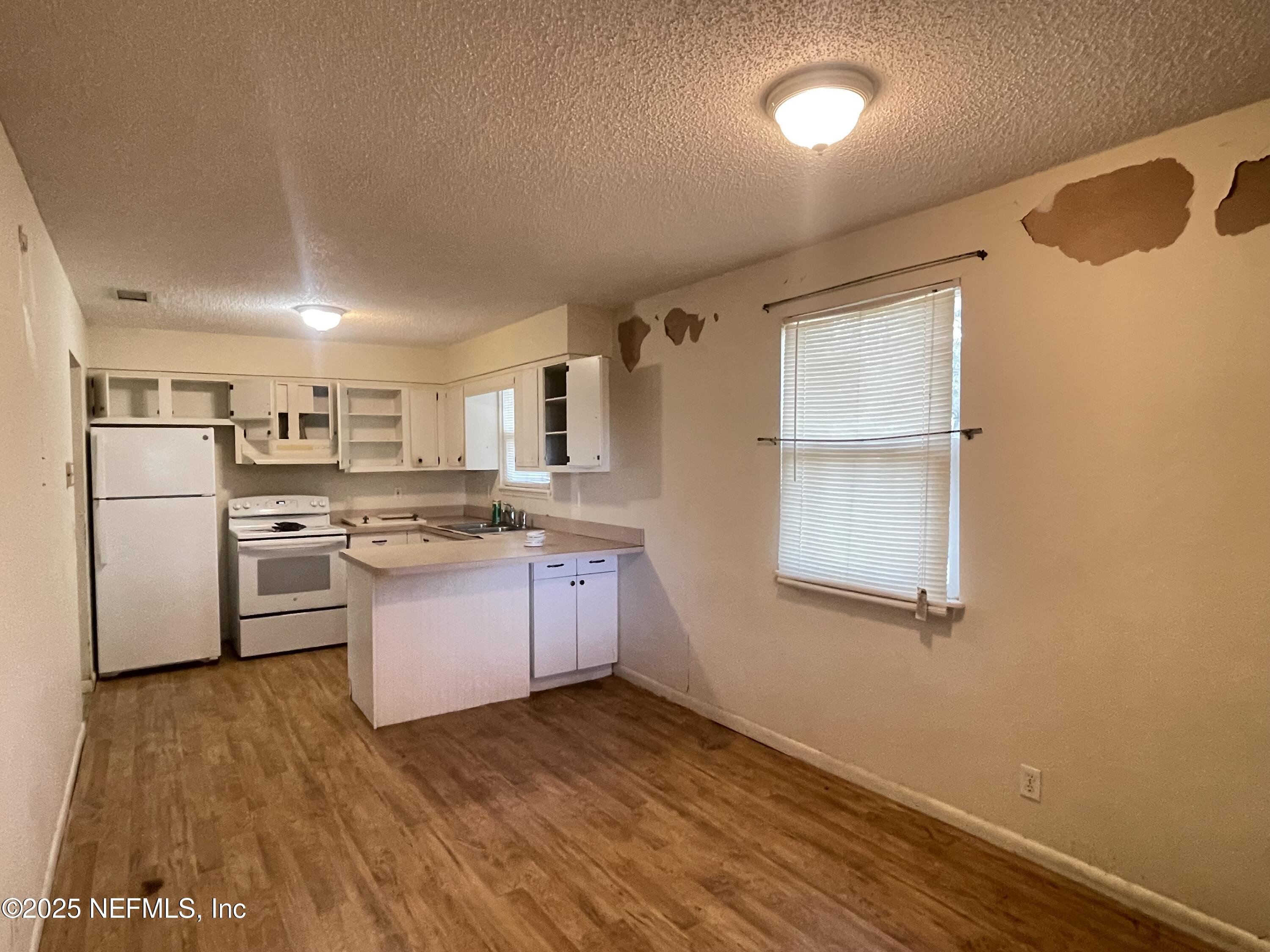 5202 Southwest 155th Street Starke, FL 32091 - Photo 9 of 24 IMG_6647