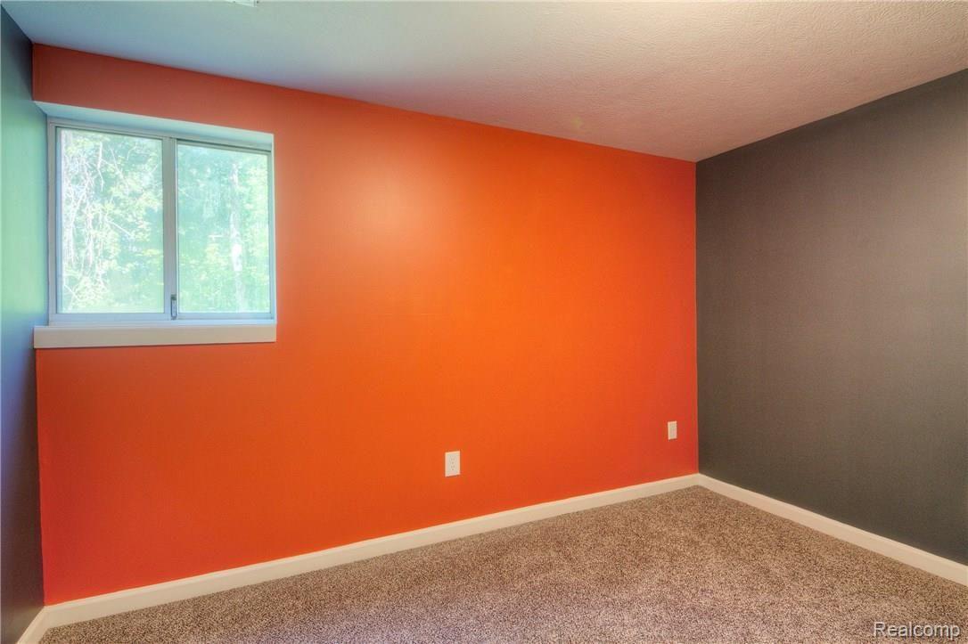 18551 Williamsville Road Gregory, MI 48137 - Photo 31 of 34 930A7494_5_6.jpg