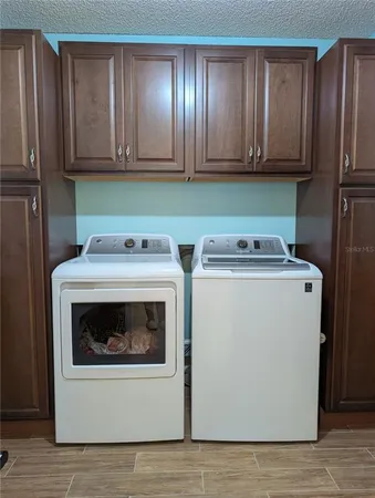 $375,000 | 9204 36th Way North, Unit 6, Pinellas Park, FL 33782