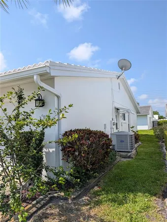 $375,000 | 9204 36th Way North, Unit 6, Pinellas Park, FL 33782