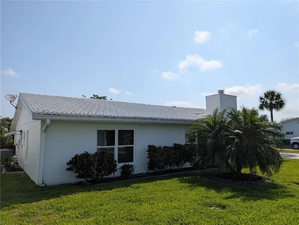 $375,000 | 9204 36th Way North, Unit 6, Pinellas Park, FL 33782
