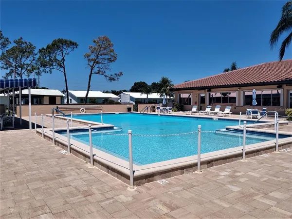 $375,000 | 9204 36th Way North, Unit 6, Pinellas Park, FL 33782