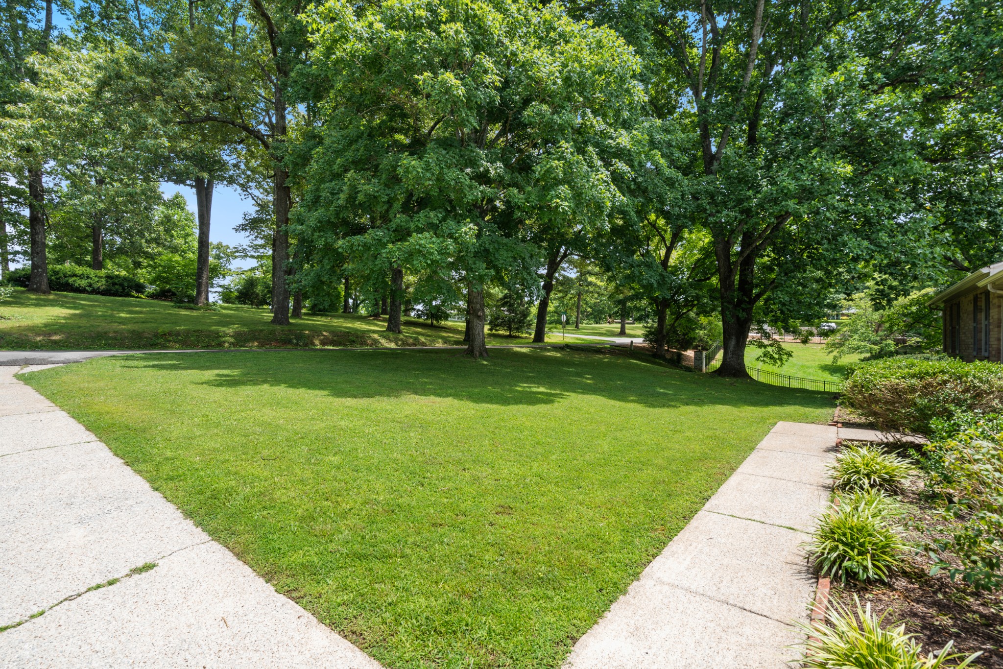 2054 Ridgecrest Circle Dickson, TN 37055 - Photo 42 of 42