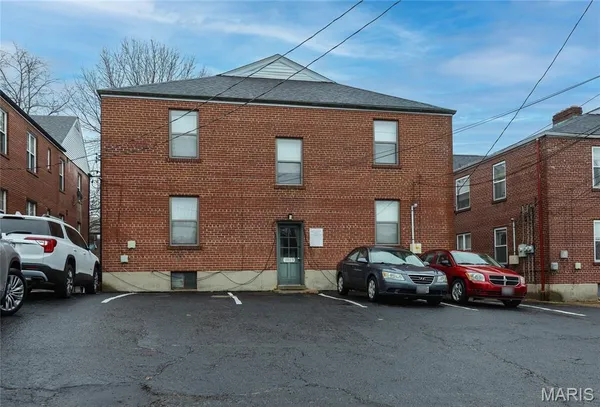 $475,000 | 6963 Chippewa Street, St. Louis, MO 63109