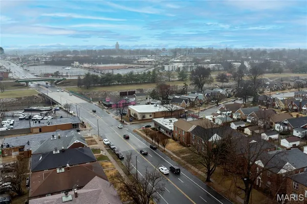 $475,000 | 6963 Chippewa Street, St. Louis, MO 63109