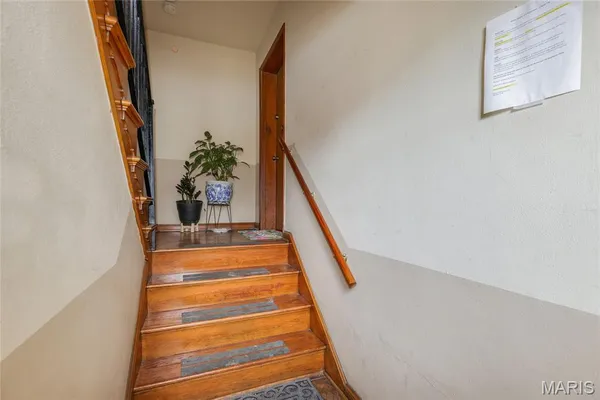 $475,000 | 6963 Chippewa Street, St. Louis, MO 63109