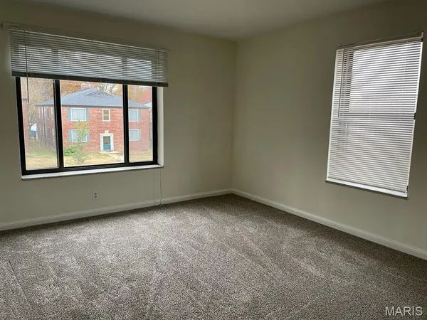 $475,000 | 6963 Chippewa Street, St. Louis, MO 63109