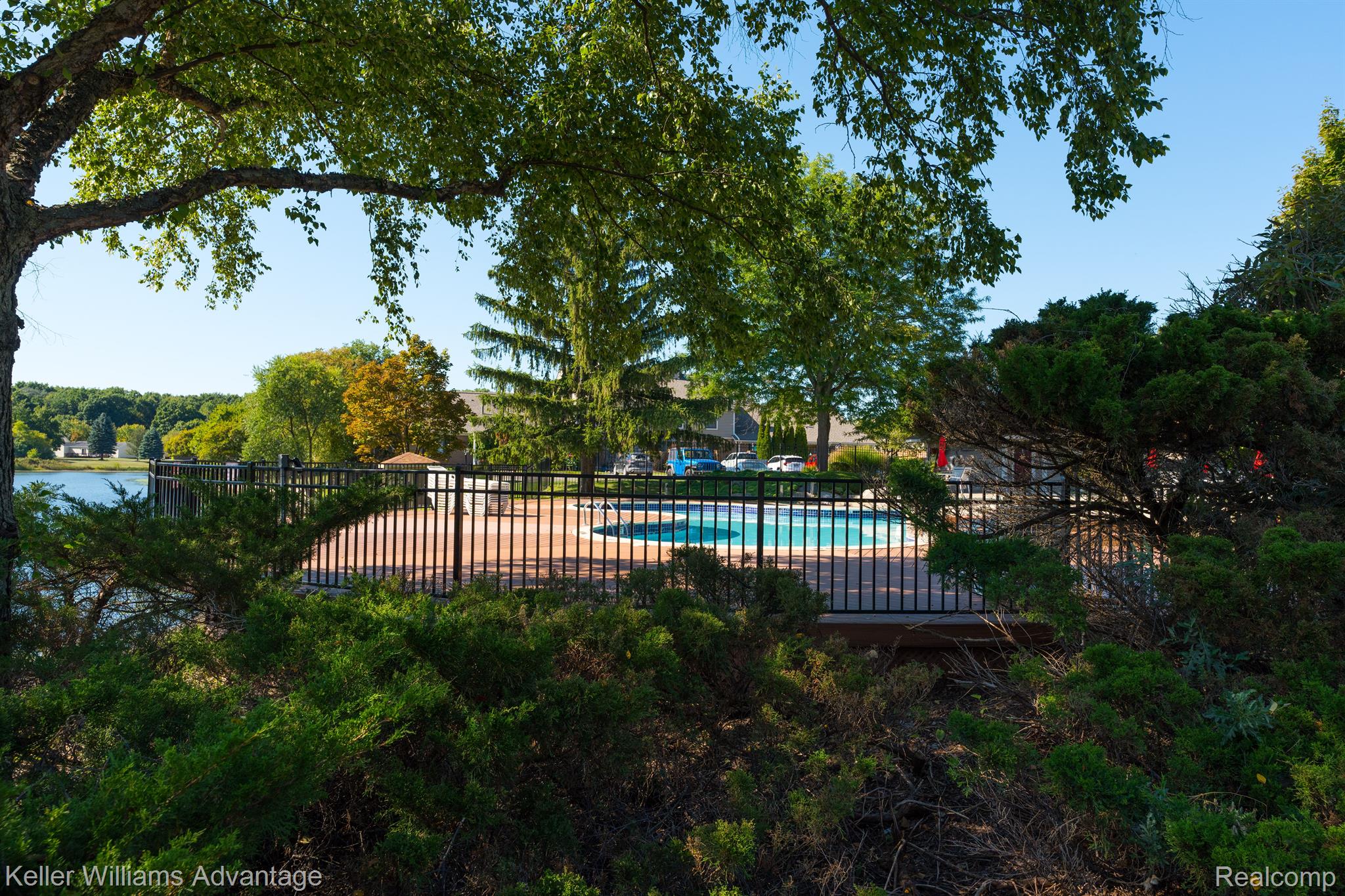 22212 Pondview Novi, MI 48375 - Photo 27 of 28 Gallery Image 27