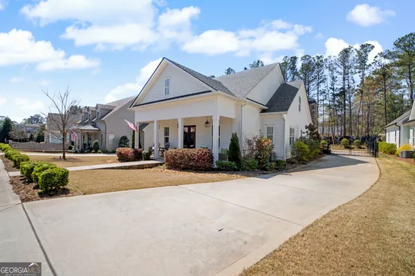 $899,900 | 285 Traditions Way, Senoia, GA 30276
