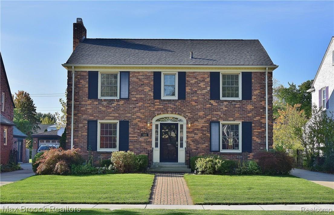1491 Oxford Road Grosse Pointe, MI 48236 - Photo 1 of 46 front .JPG
