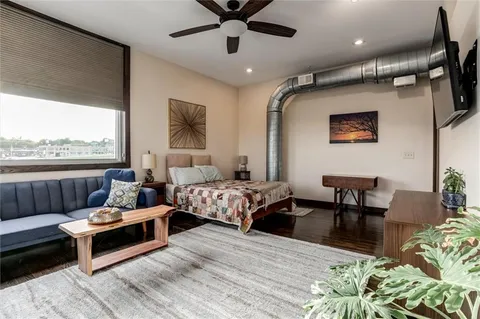 $459,000 | 1803 Wyandotte Street, Unit 301, Kansas City, MO 64108