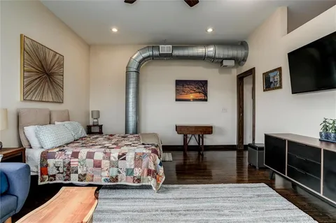$459,000 | 1803 Wyandotte Street, Unit 301, Kansas City, MO 64108