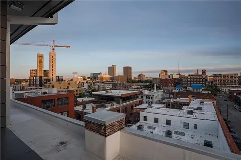 $459,000 | 1803 Wyandotte Street, Unit 301, Kansas City, MO 64108
