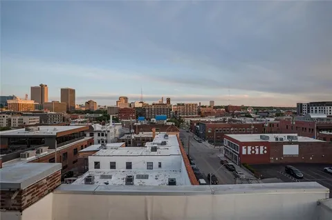 $459,000 | 1803 Wyandotte Street, Unit 301, Kansas City, MO 64108