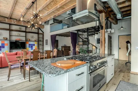 $459,000 | 1803 Wyandotte Street, Unit 301, Kansas City, MO 64108
