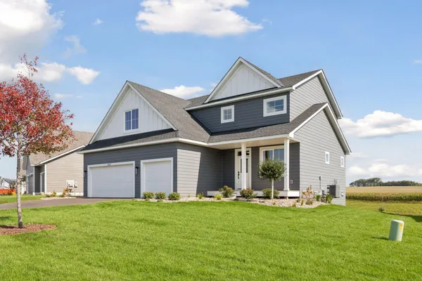 $699,000 | 10115 Blackmoor Road, Woodbury, MN 55129