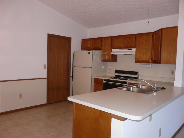 4761 Raflin Court Columbus, OH 43231 - Photo 9 of 17 Gallery Image 9