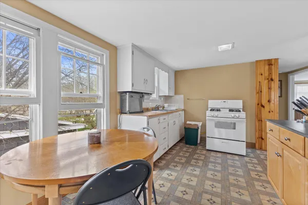 $450,000 | 531 Fremont Avenue, Lake Geneva, WI 53147