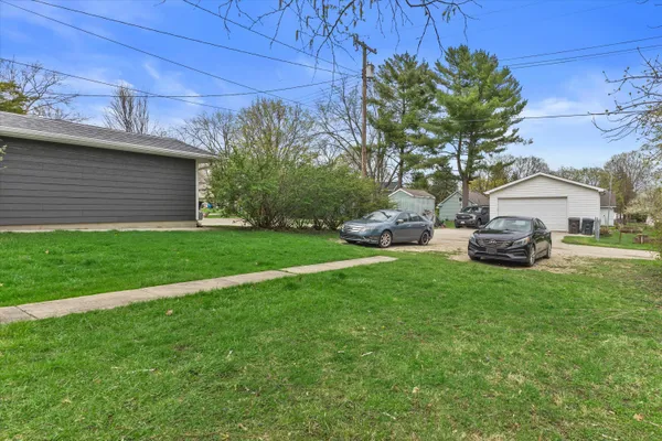 $450,000 | 531 Fremont Avenue, Lake Geneva, WI 53147