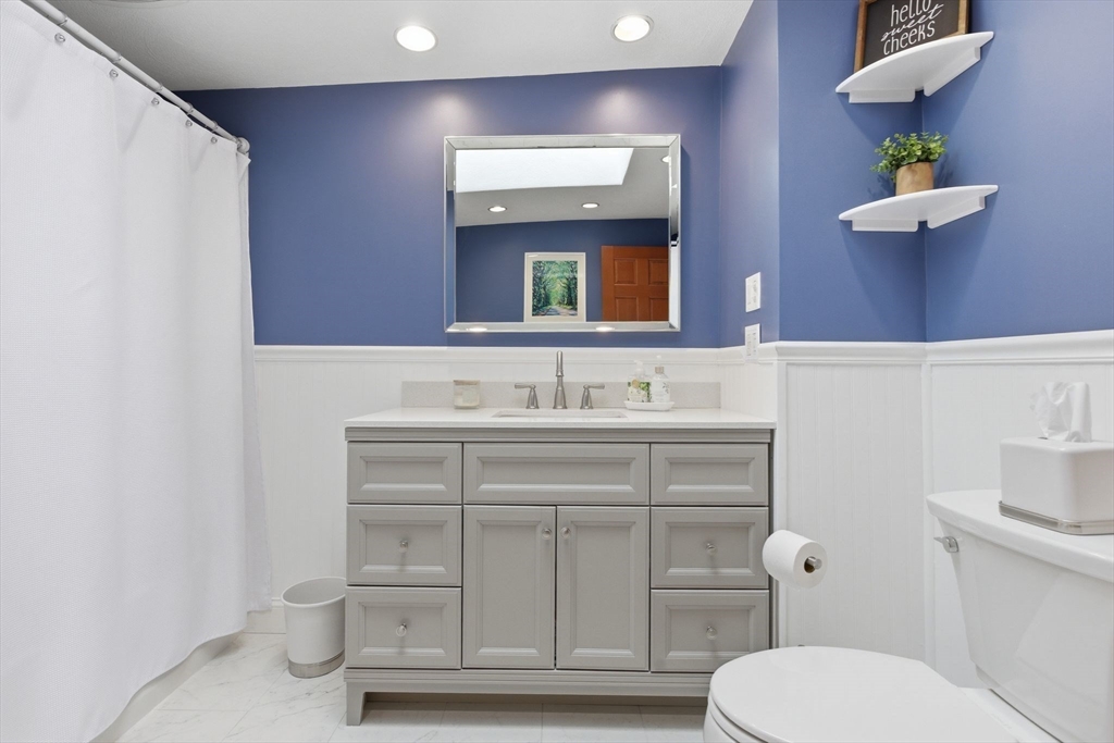 7 Maple Street, Unit 7 Reading, MA 01867 - Photo 19 of 40