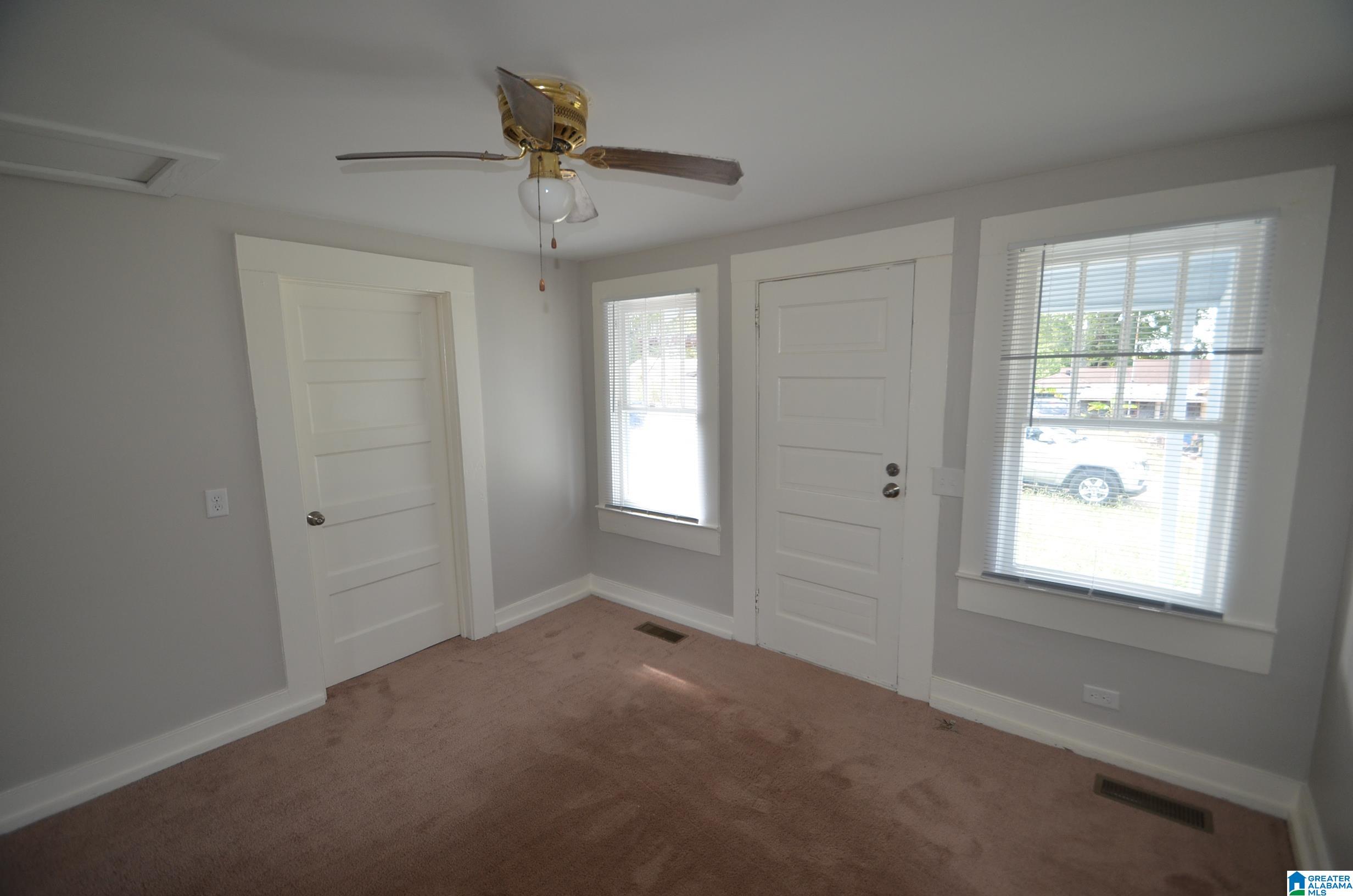 642 South Parkell Avenue Bessemer, AL 35023 - Photo 9 of 39
