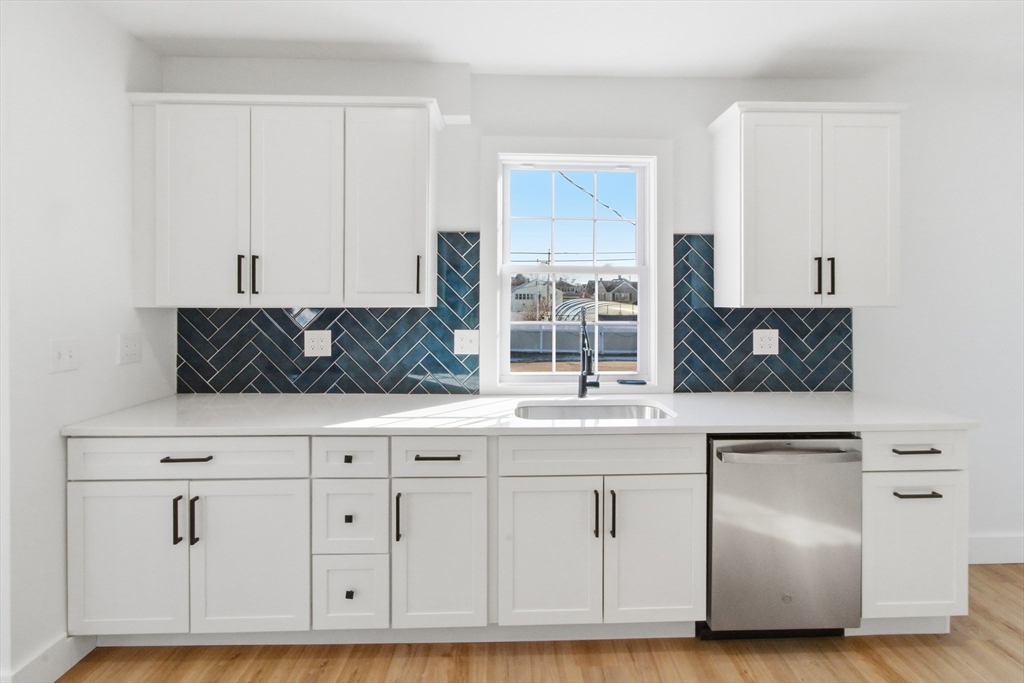 173 Kingsley Road Hull, MA 02045 - Photo 8 of 42
