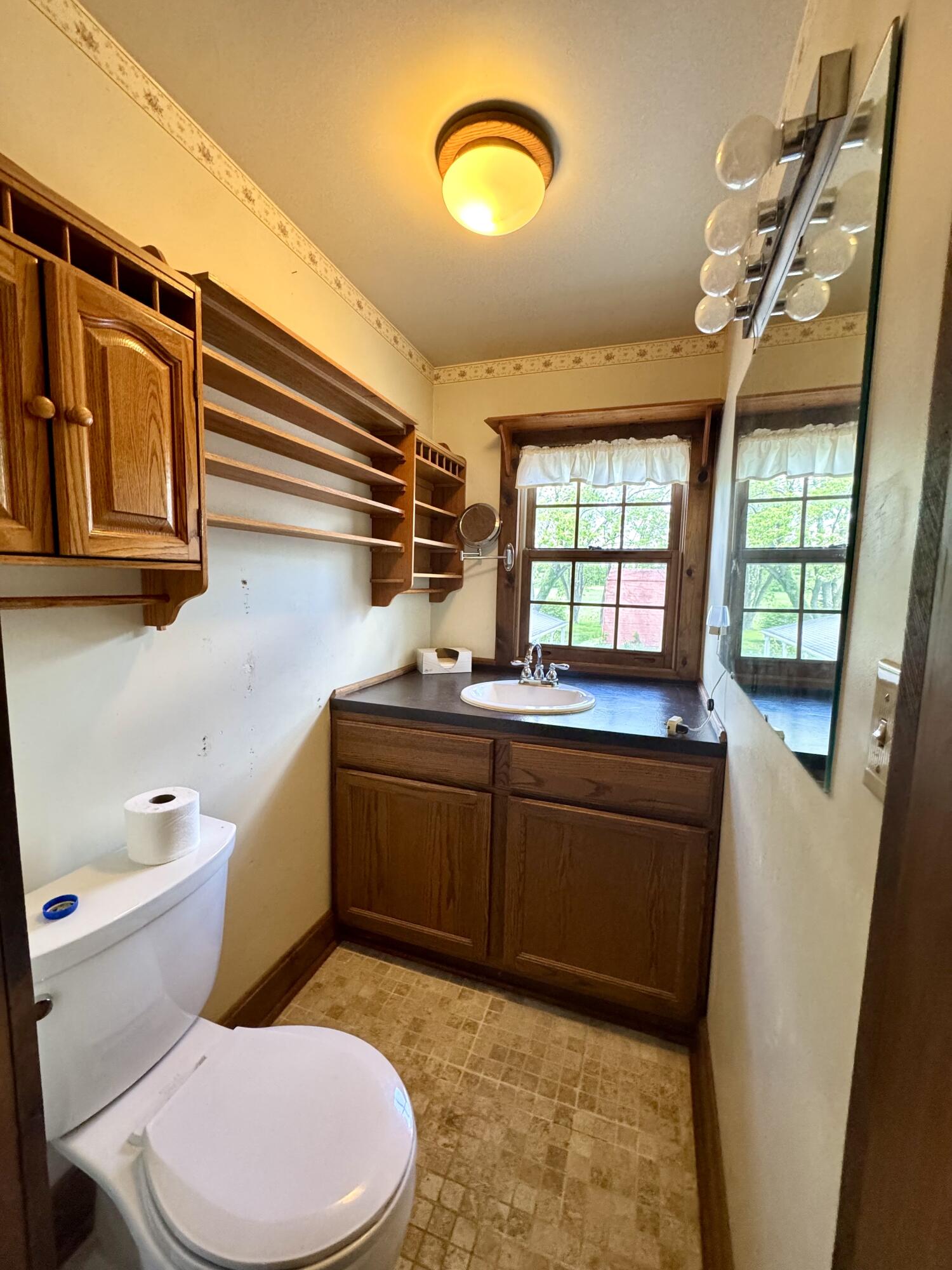 9730 37th Street Somers, WI 53144 - Photo 25 of 46 Primary Bath