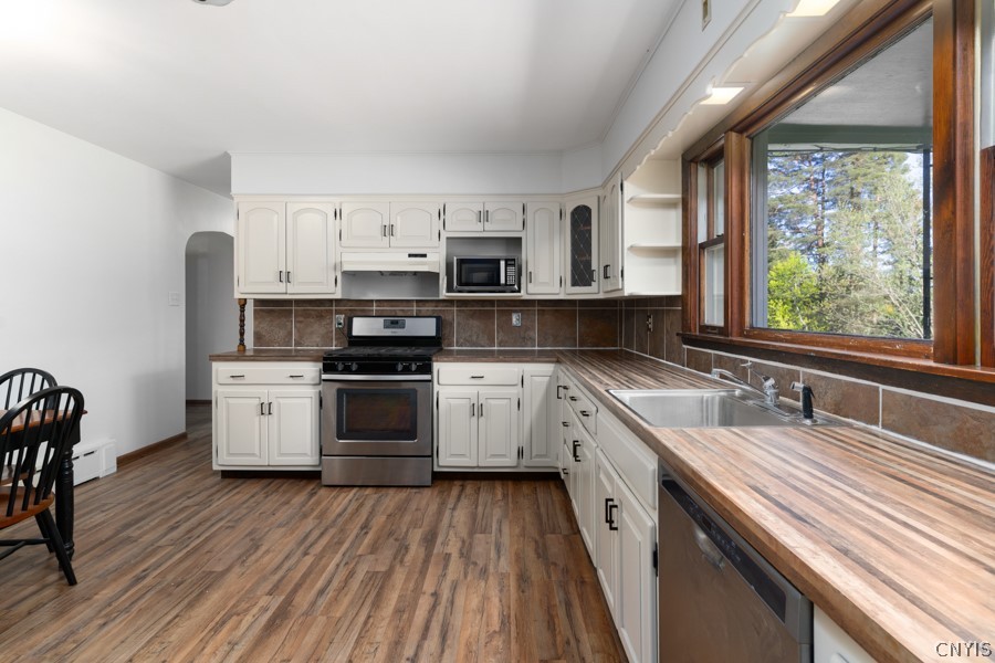 172 Hinman Road German Flatts, NY 13407 - Photo 13 of 42