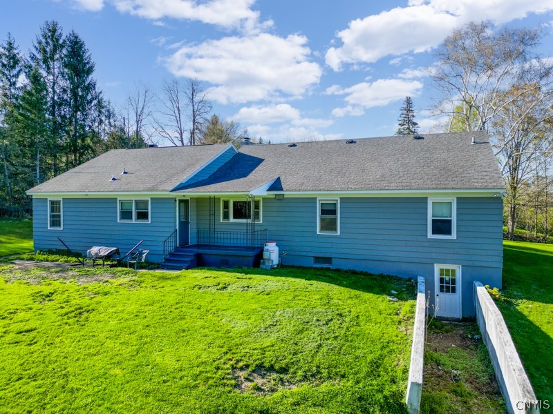172 Hinman Road German Flatts, NY 13407 - Photo 8 of 42
