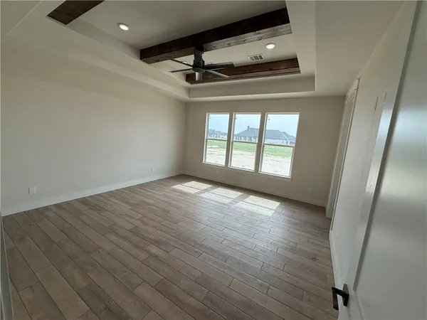 $760,000 | 7822 Mathis Crk Drive, Bryan, TX 77808