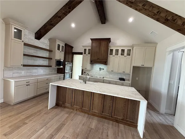 $760,000 | 7822 Mathis Crk Drive, Bryan, TX 77808