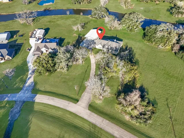 $699,000 | 726 Stallion Circle, Angleton, TX 77515