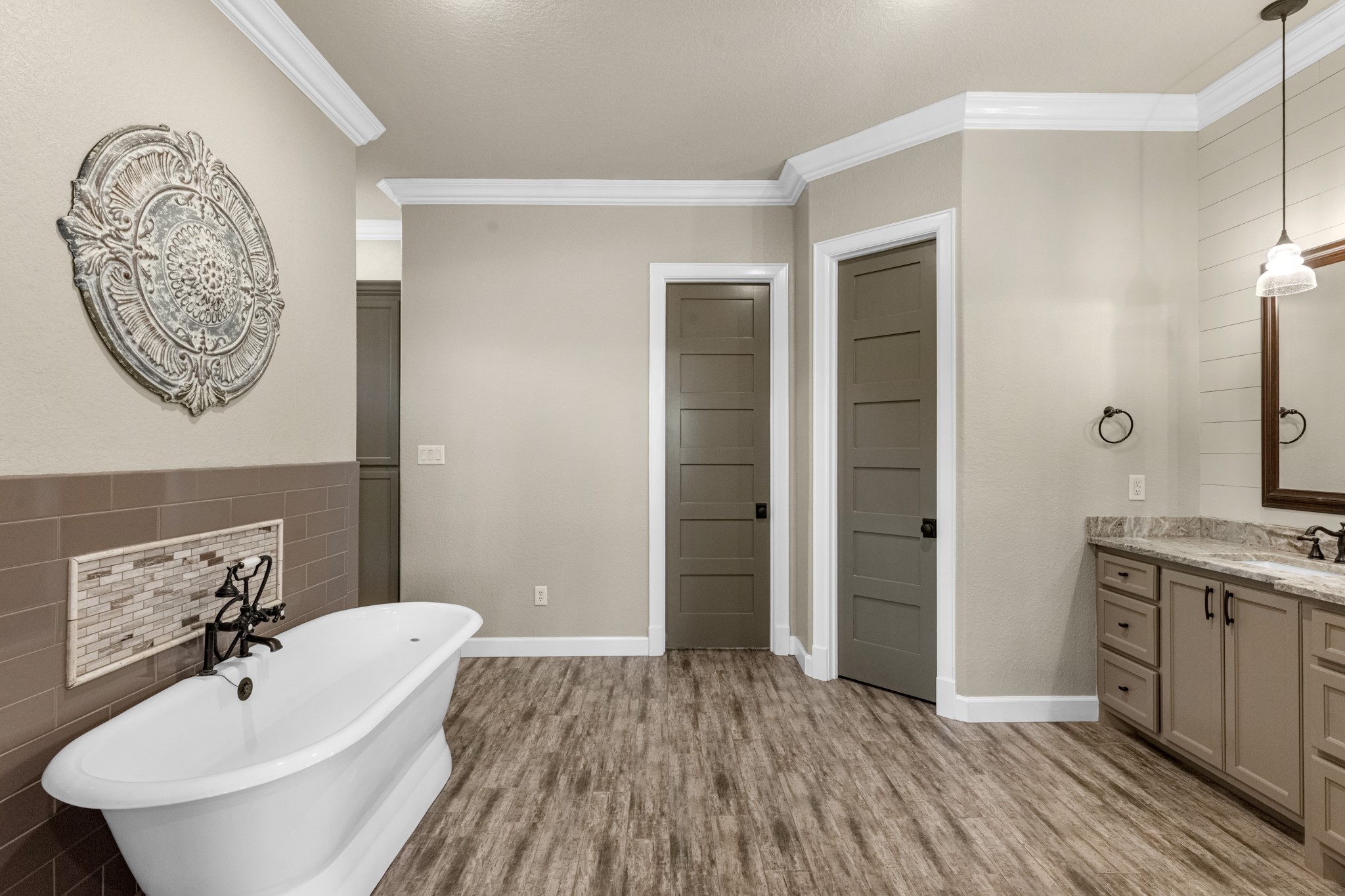 726 Stallion Circle Angleton, TX 77515 - Photo 31 of 50