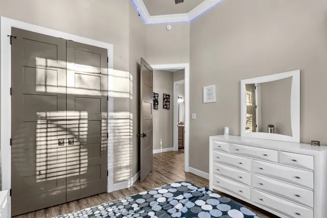 $699,000 | 726 Stallion Circle, Angleton, TX 77515