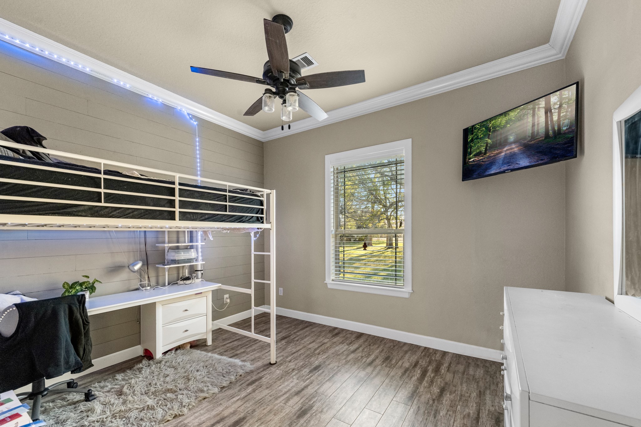 726 Stallion Circle Angleton, TX 77515 - Photo 42 of 50