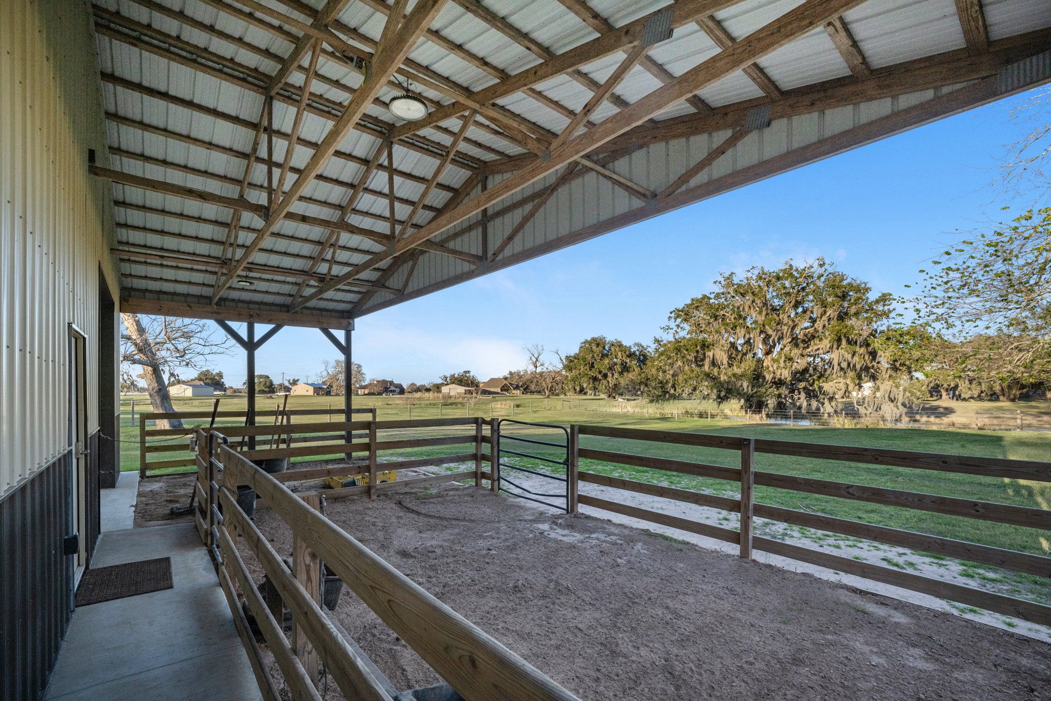 726 Stallion Circle Angleton, TX 77515 - Photo 46 of 50