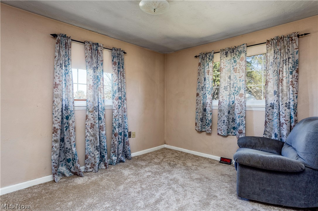 7402 Race Road North Ridgeville, OH 44039 - Photo 22 of 35