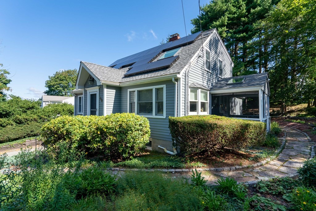 40 Oak Street Lexington, MA 02421 - Photo 32 of 37 Gallery Image 32