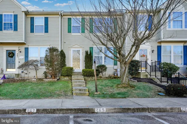 $2,300 | 265 Cherry Tree Square, Forest Hill, MD 21050