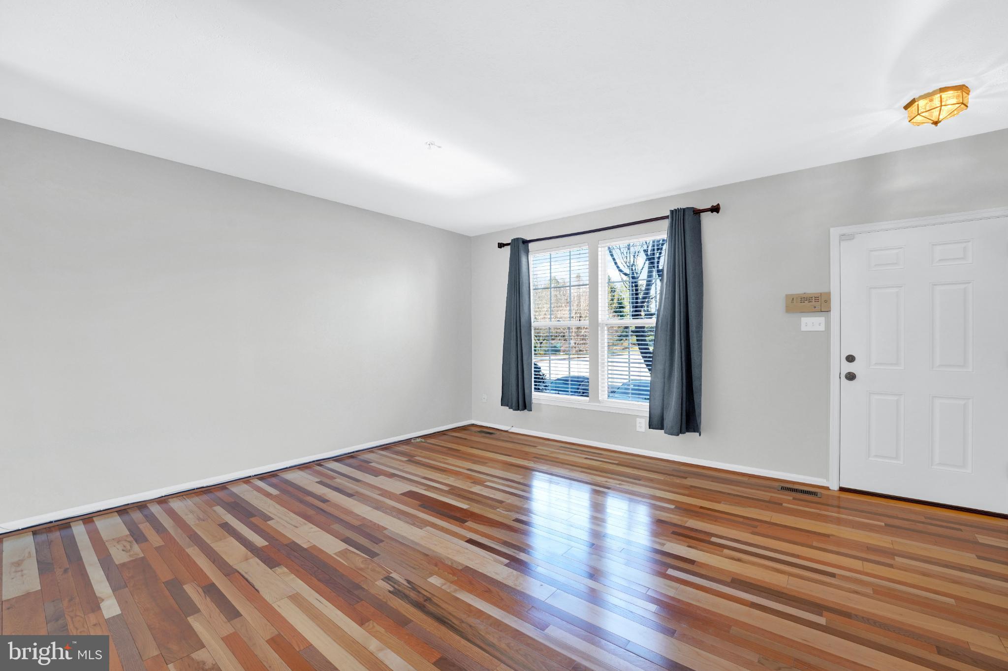 265 Cherry Tree Square Forest Hill, MD 21050 - Photo 5 of 29 Beautiful open space to greet your guests.